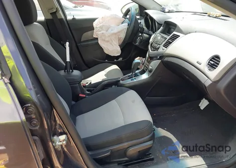 2011 Chevrolet Cruze Ls z USA, uszkodzony, nr VIN 1G1PC5SH5B7105769